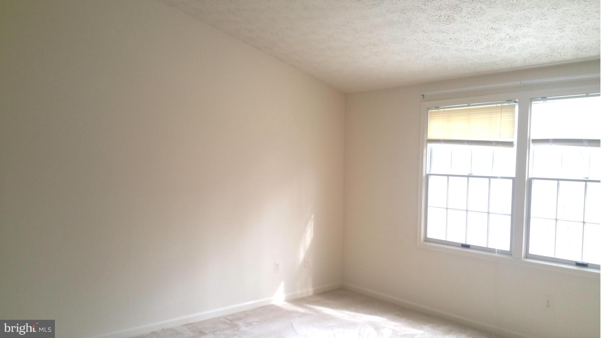 FOXFIELD - Residential Lease