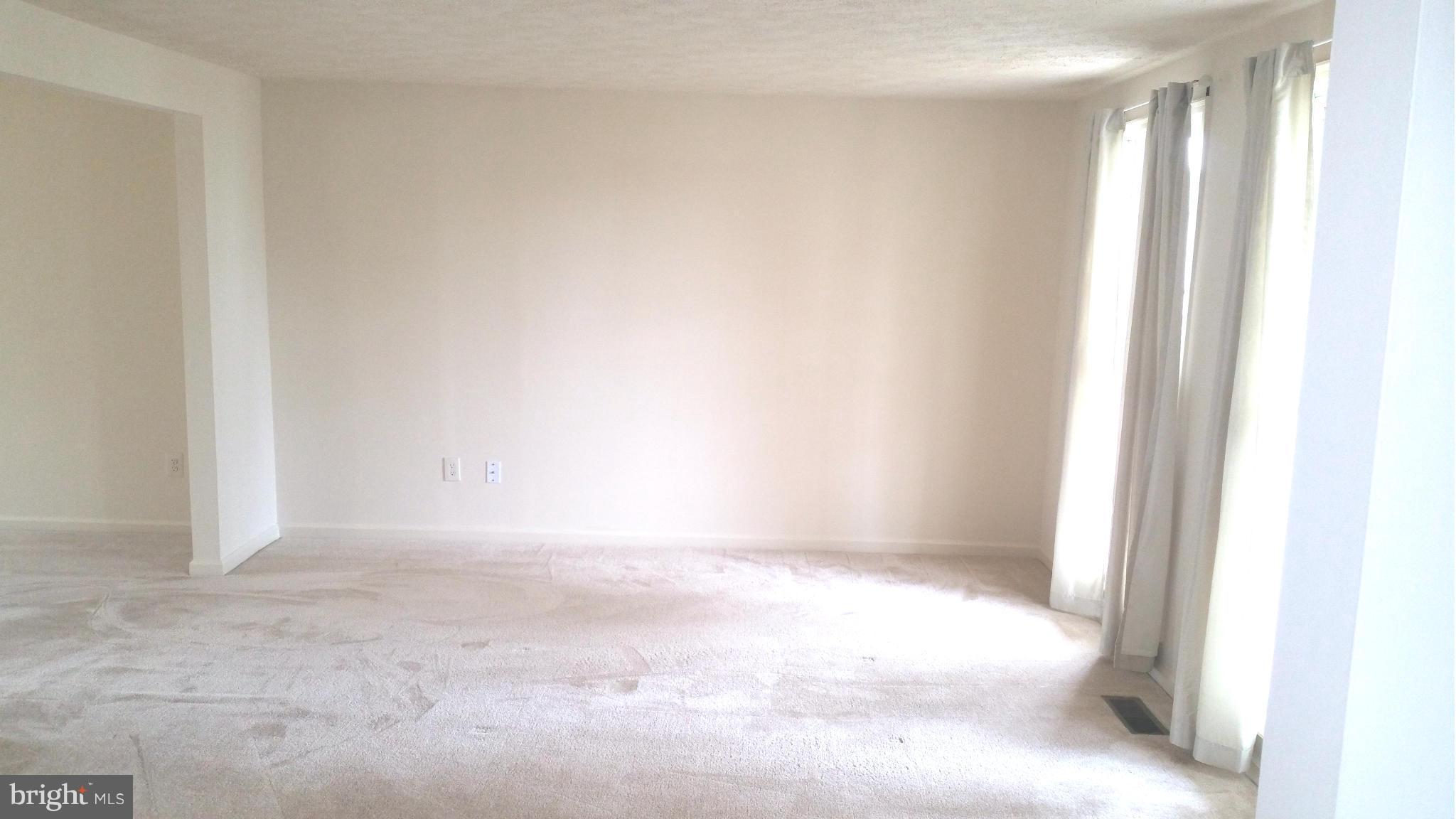 FOXFIELD - Residential Lease