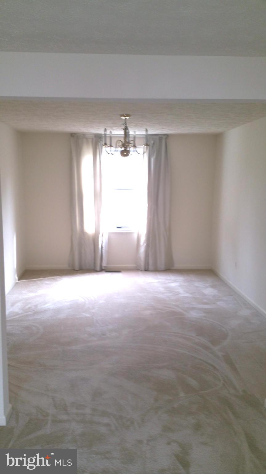 FOXFIELD - Residential Lease