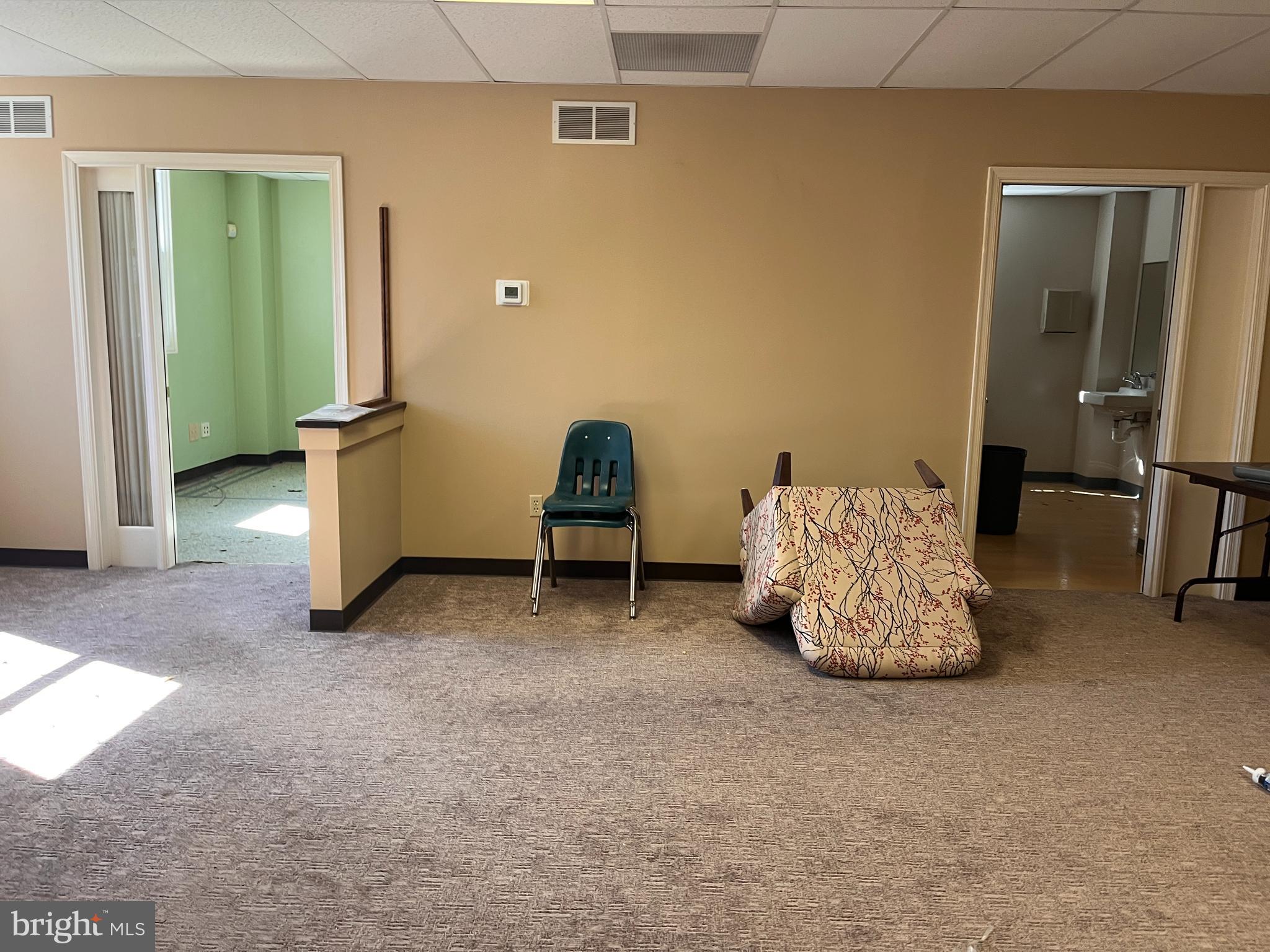 1512 E CARACAS AVENUE 200