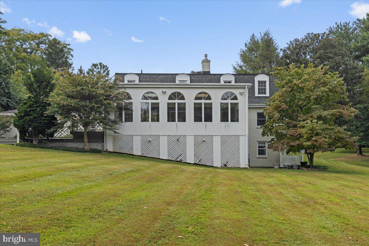 TALLY HO - Residential