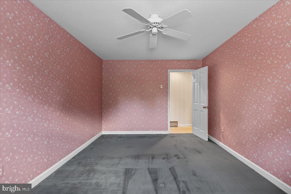 TALLY HO - Residential