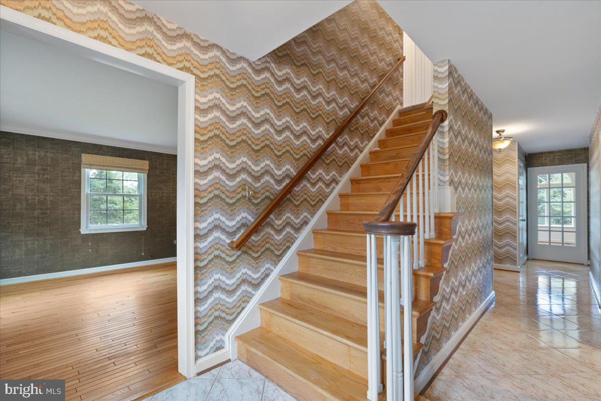 TALLY HO - Residential