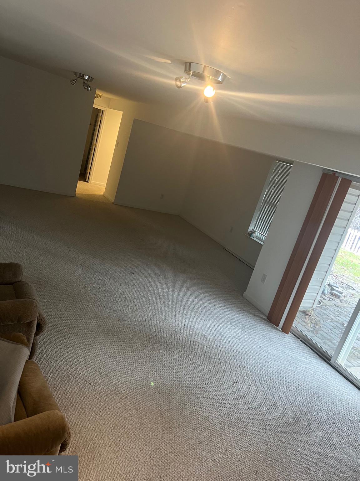 OWINGS MILLS - Residential Lease