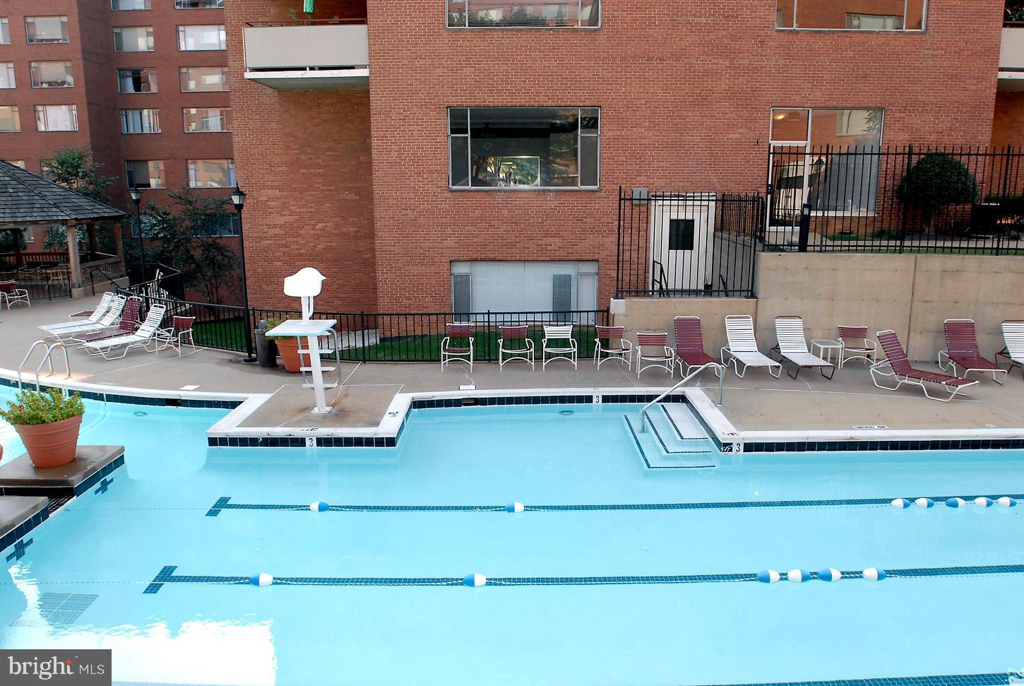 1121 ARLINGTON BOULEVARD 901