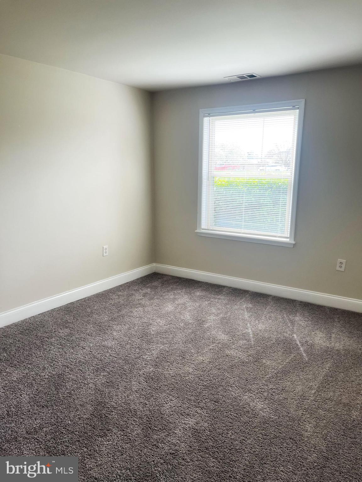 MARLOW TOWERS CONDOMINIUMS - Residential