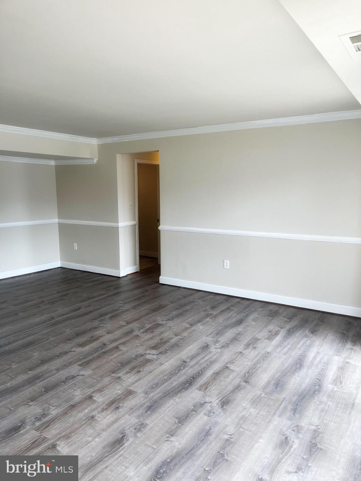 MARLOW TOWERS CONDOMINIUMS - Residential