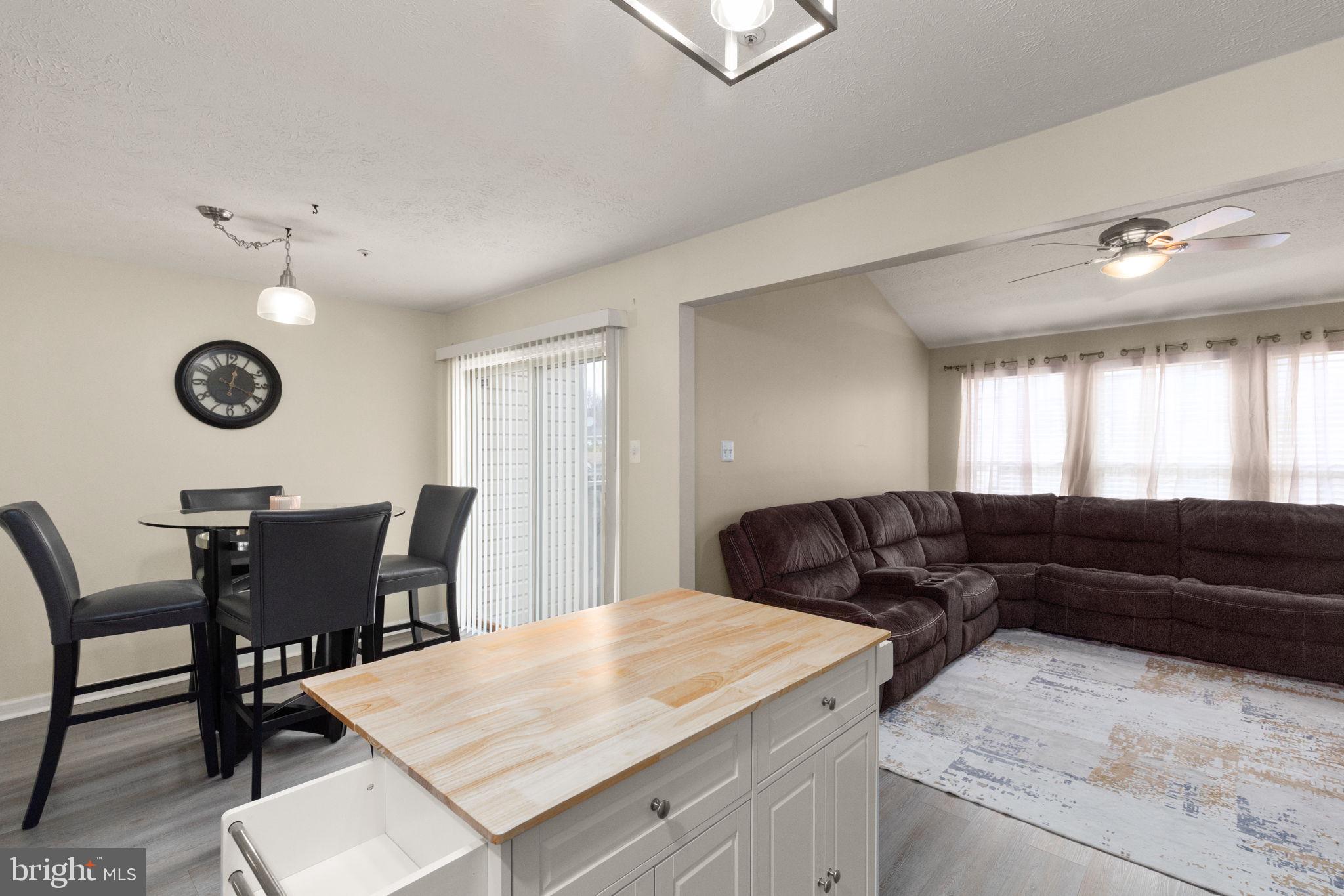 CASTLE STONE AT WHITE MARSH - Residential