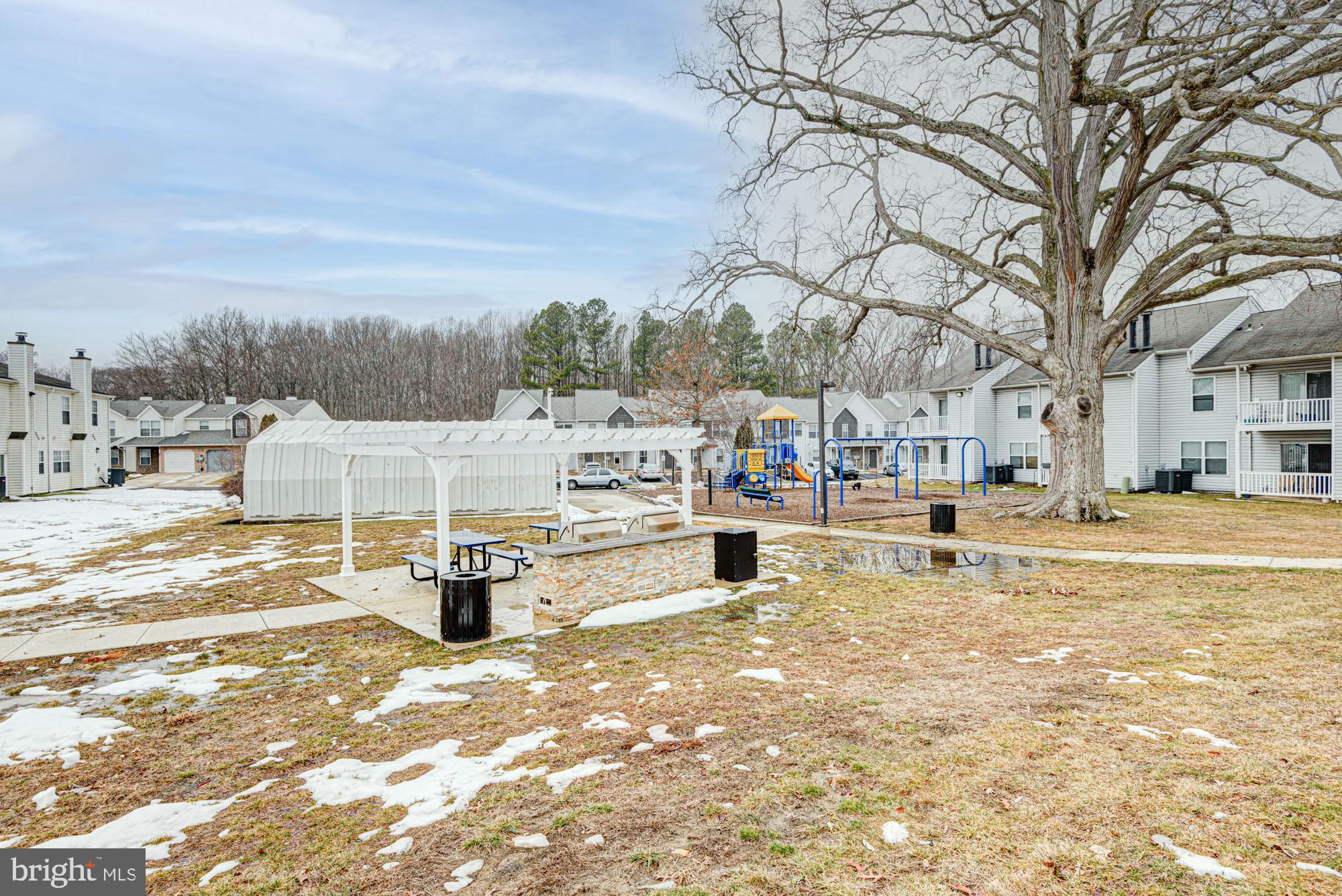 FOX RUN - Residential