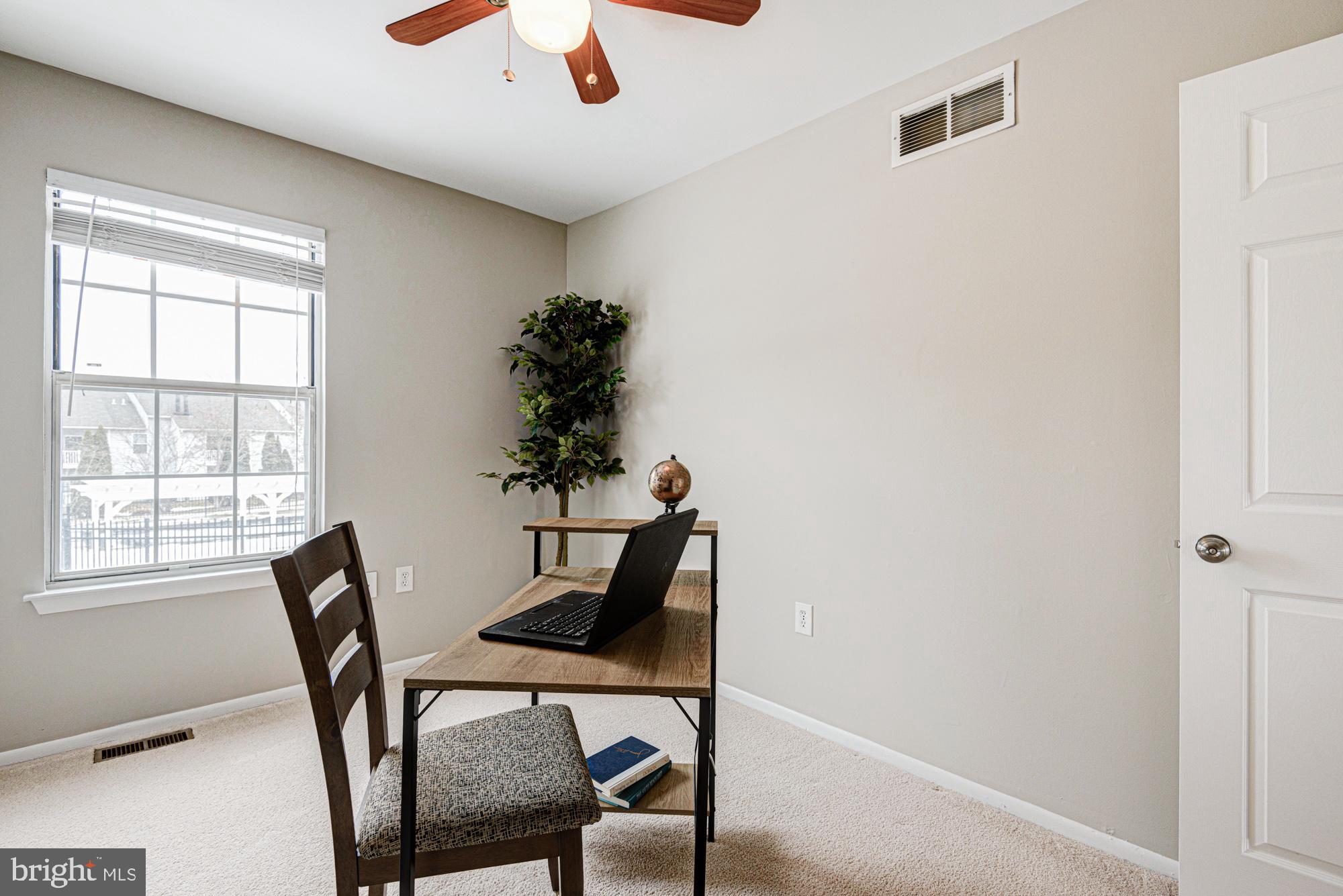 FOX RUN - Residential