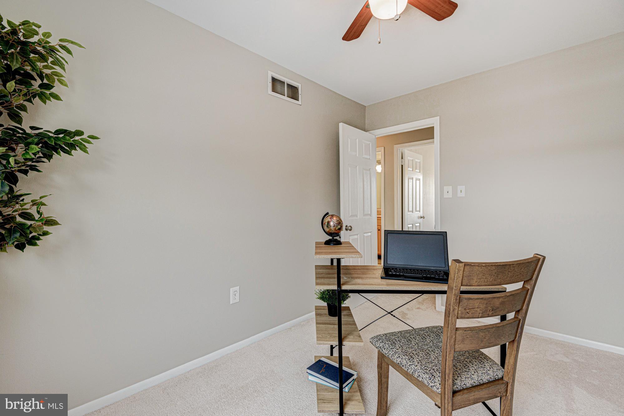 FOX RUN - Residential