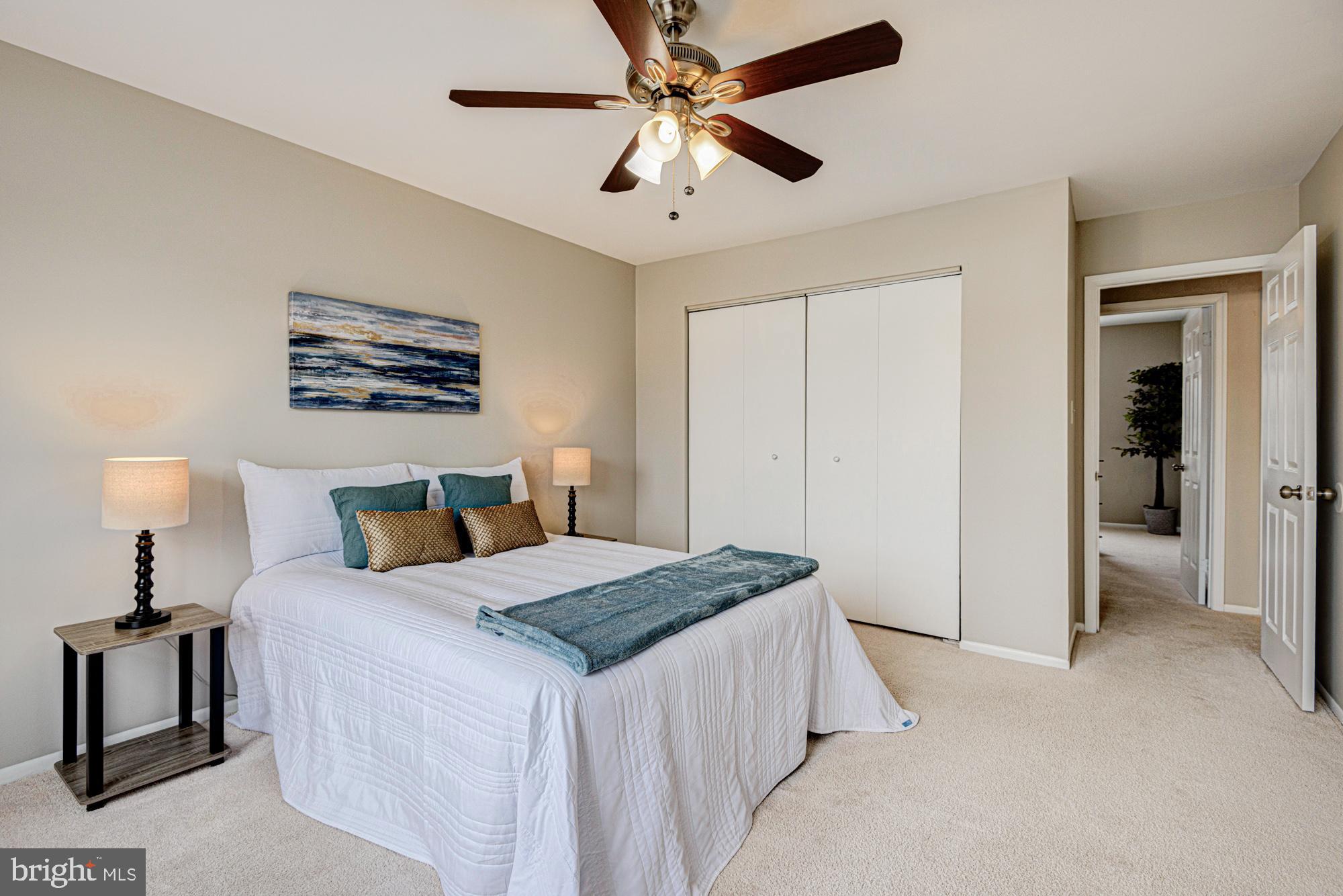 FOX RUN - Residential