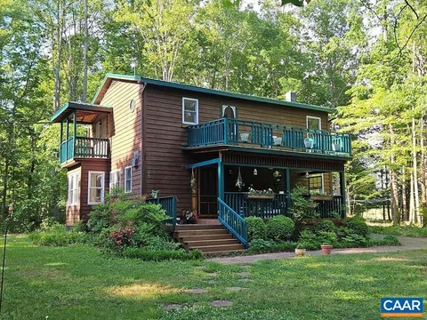 419 Camden St, Dillwyn, VA MLS: 664403