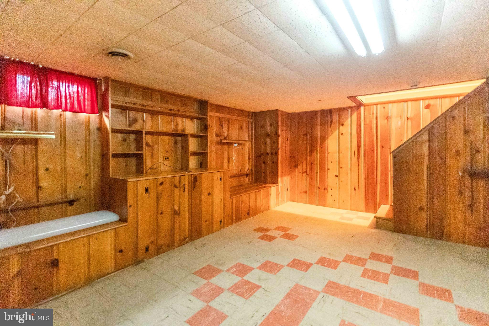 LOCH RAVEN VILLAGE - Residential