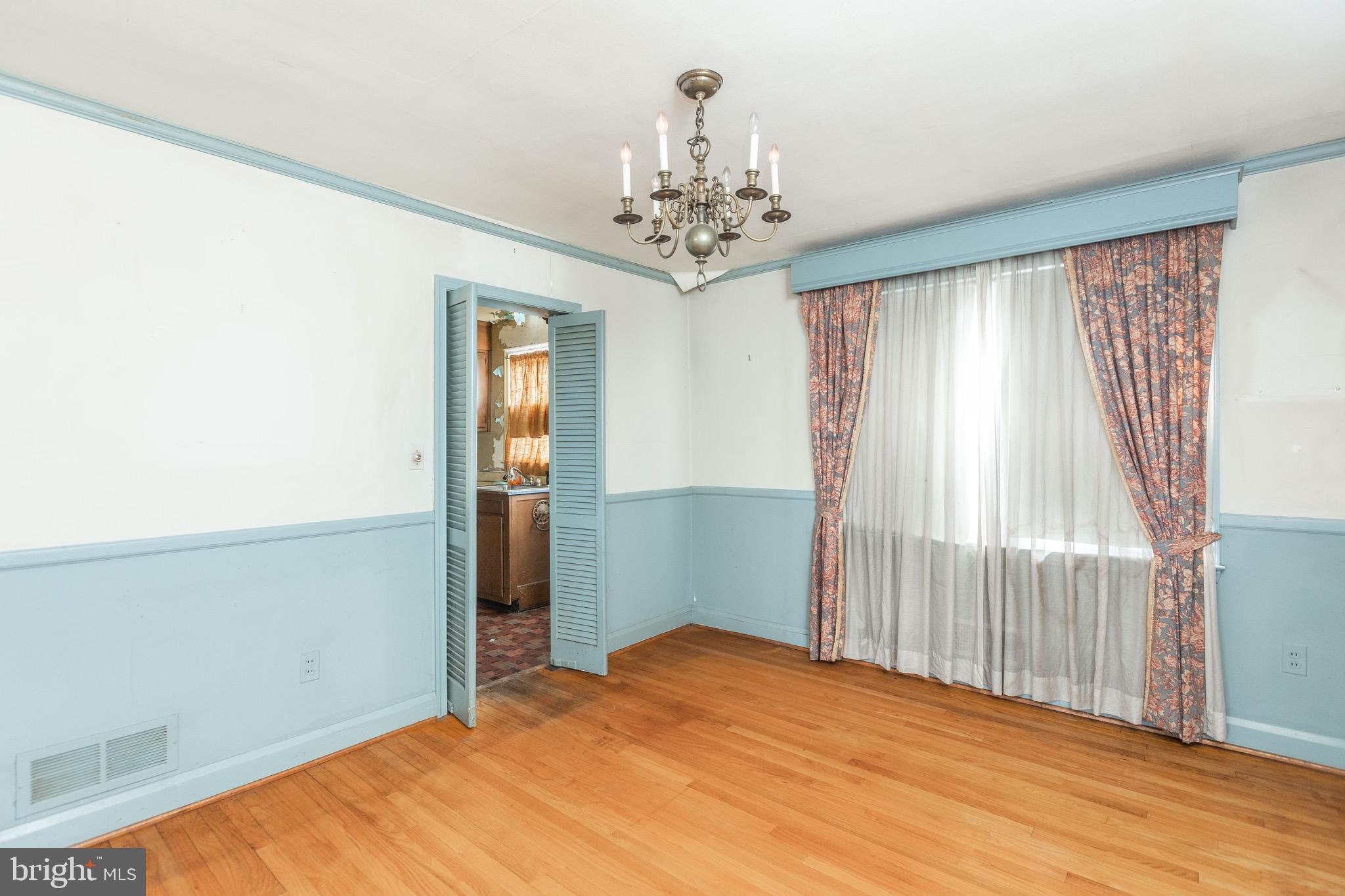 LOCH RAVEN VILLAGE - Residential