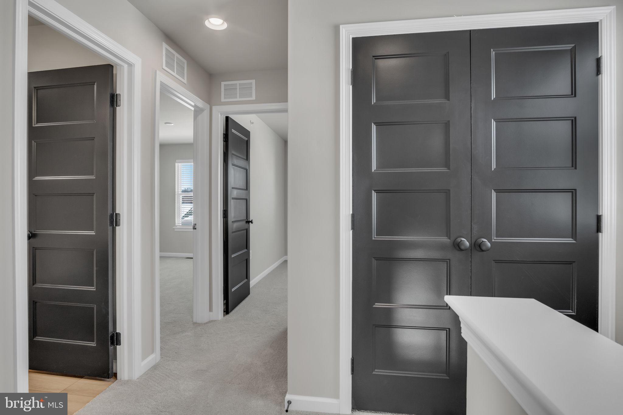 CREEK TERRACE - Residential