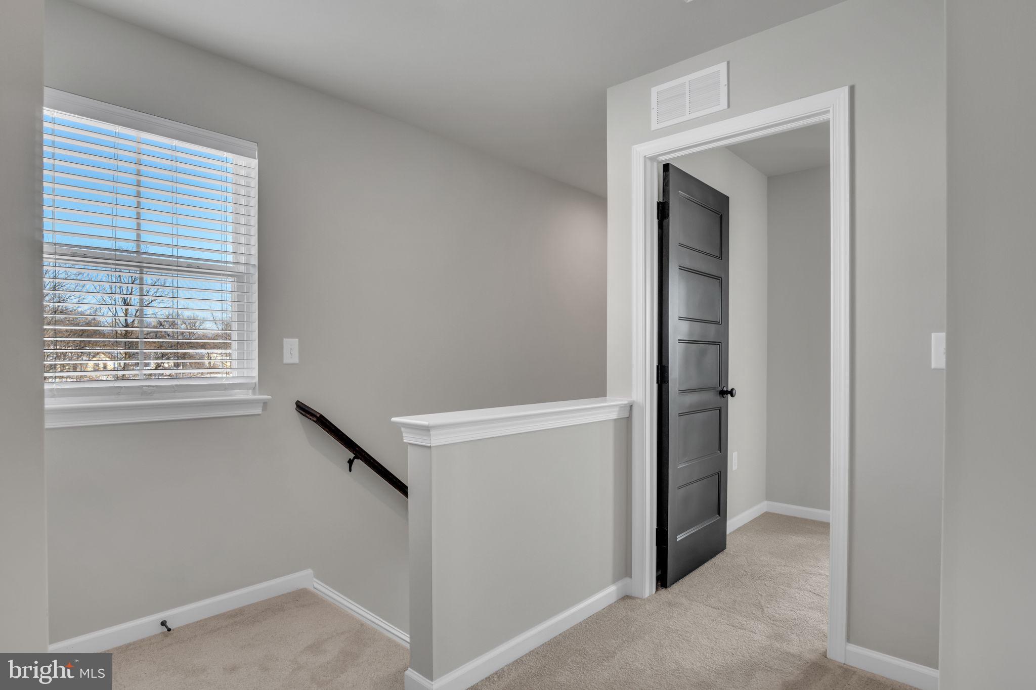 CREEK TERRACE - Residential