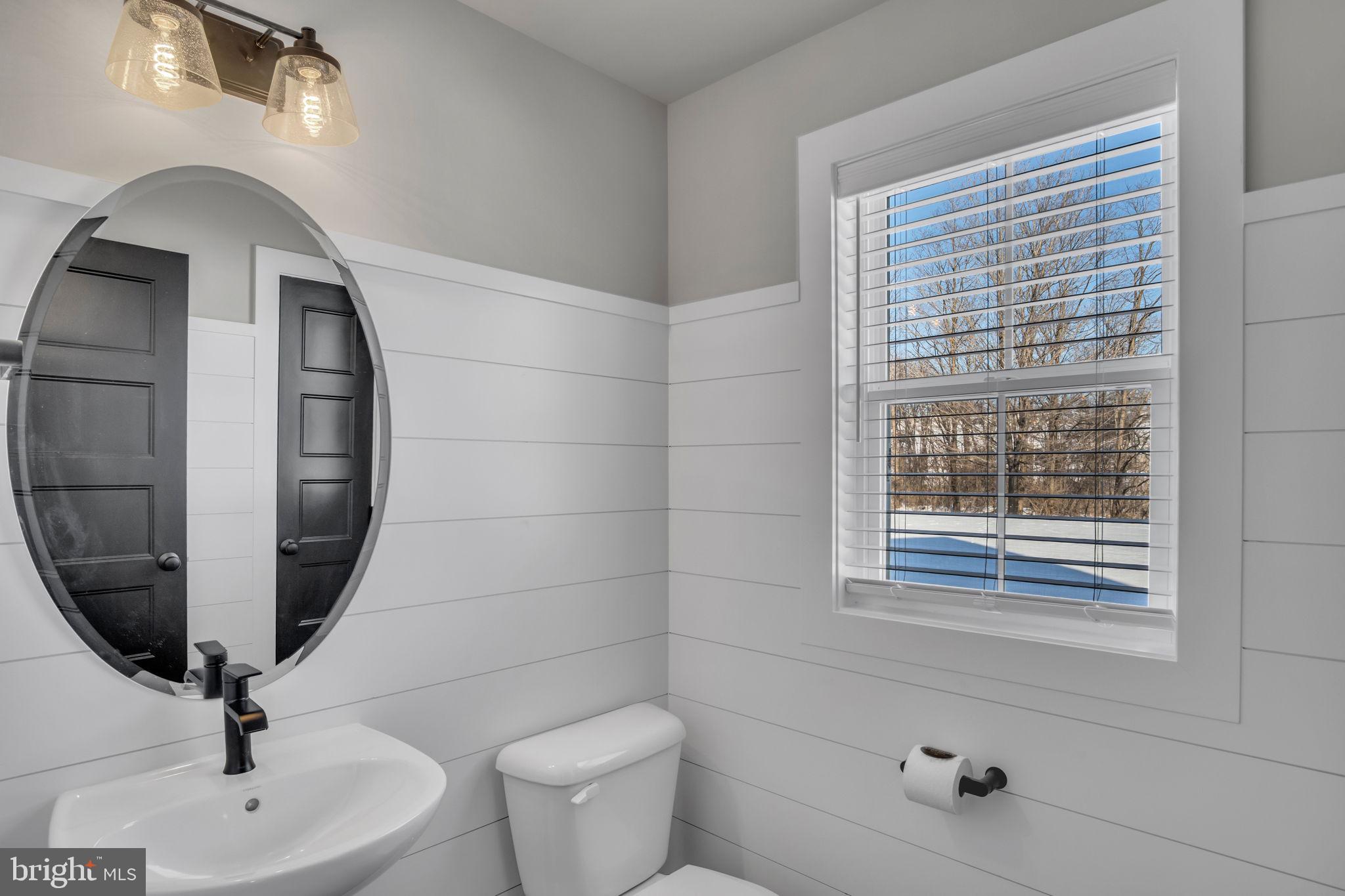 CREEK TERRACE - Residential