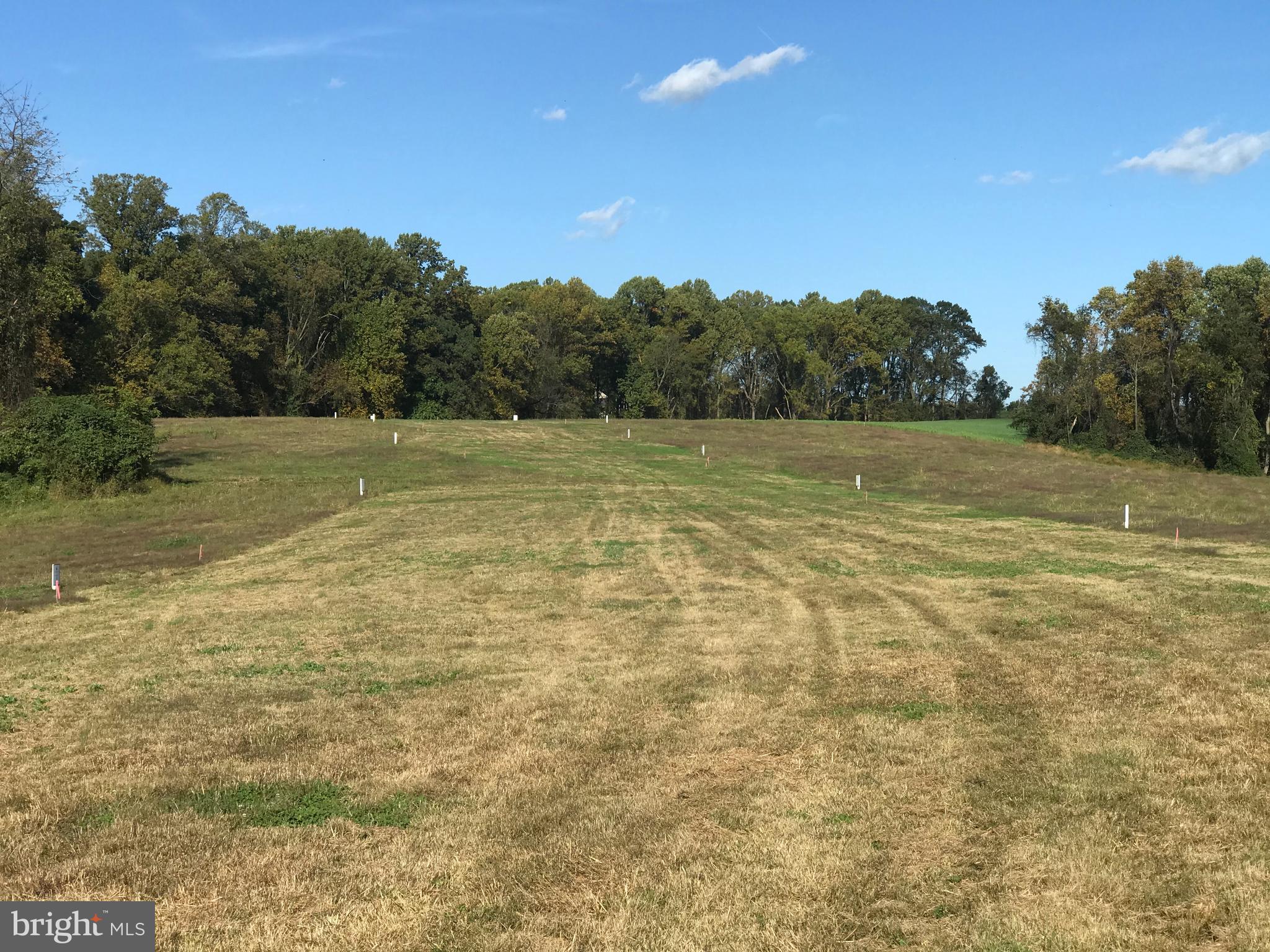 HEDGE APPLE HILL - Residential