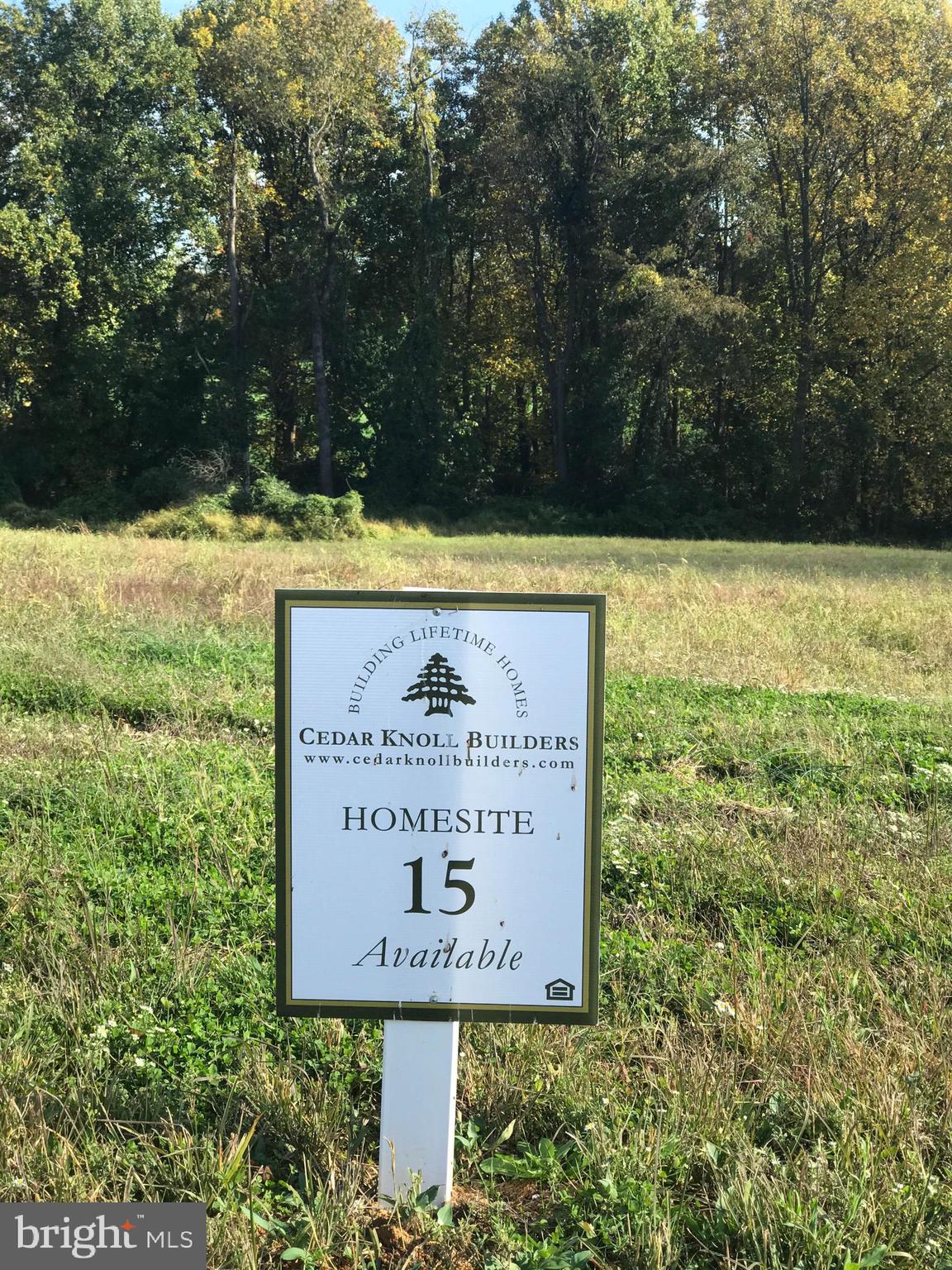 HEDGE APPLE HILL - Residential