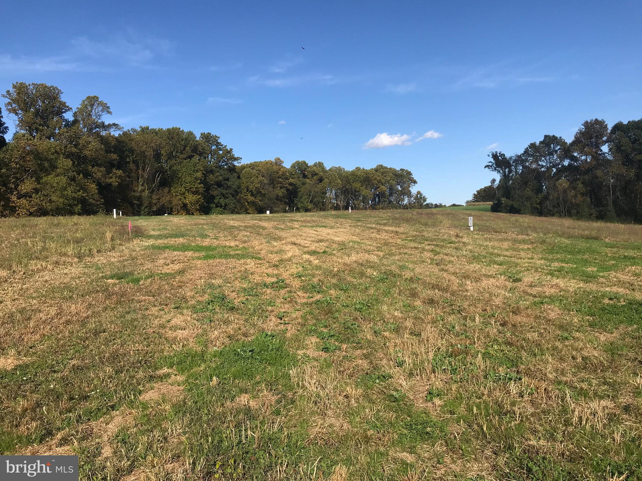 HEDGE APPLE HILL - Residential