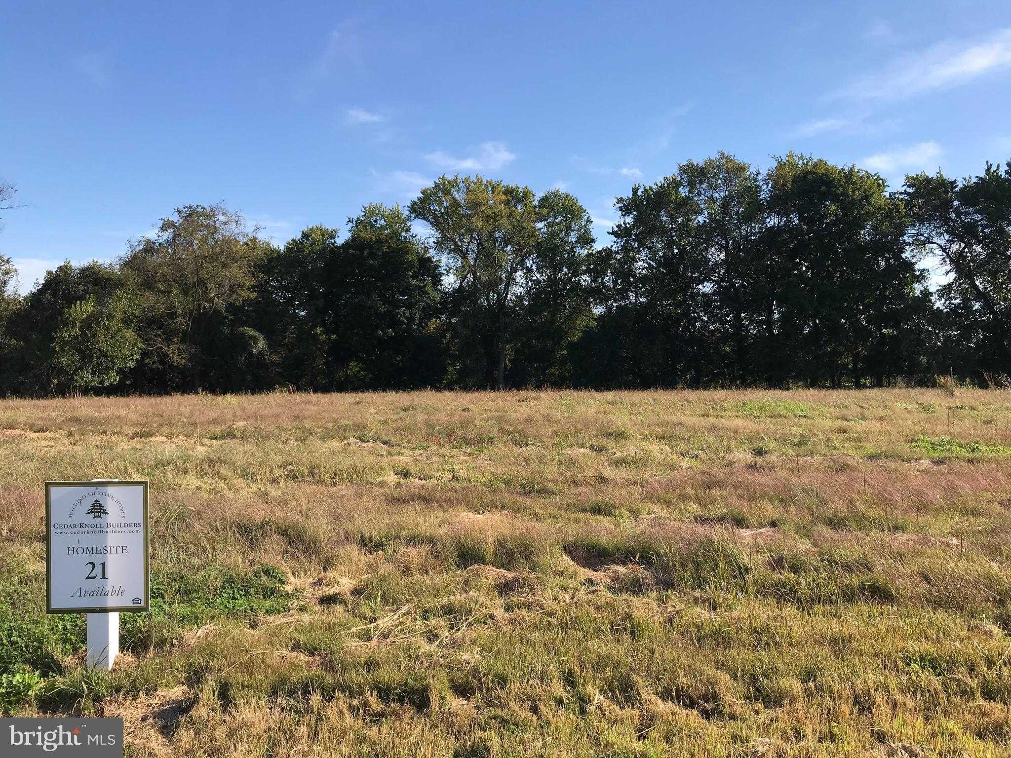 HEDGE APPLE HILL - Residential