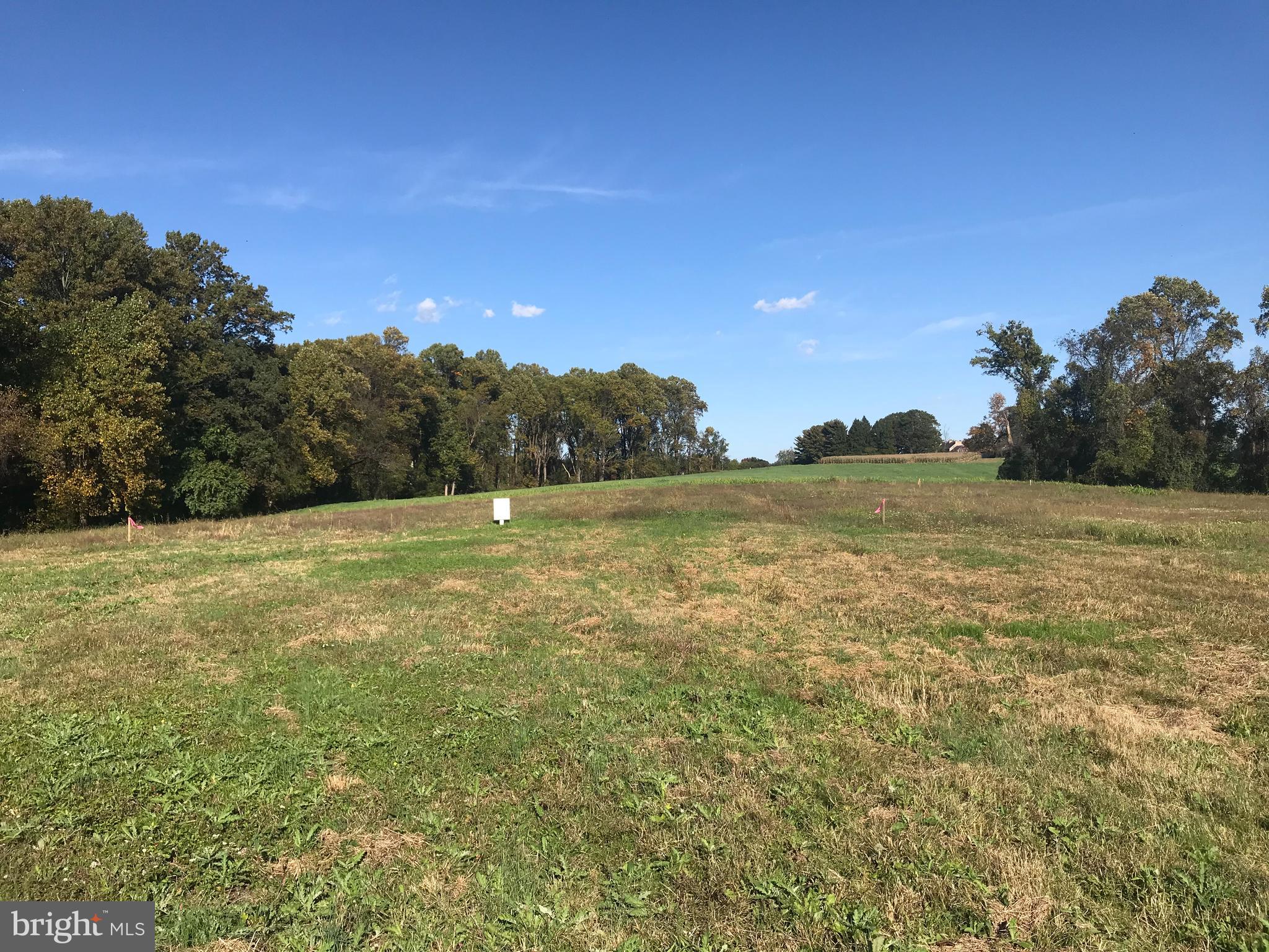 HEDGE APPLE HILL - Residential