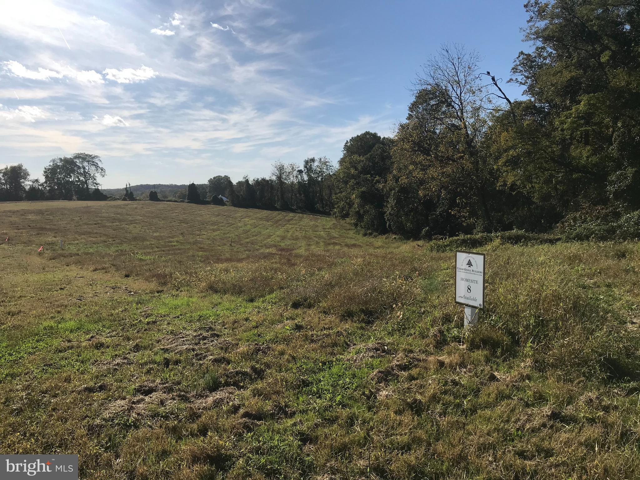HEDGE APPLE HILL - Residential