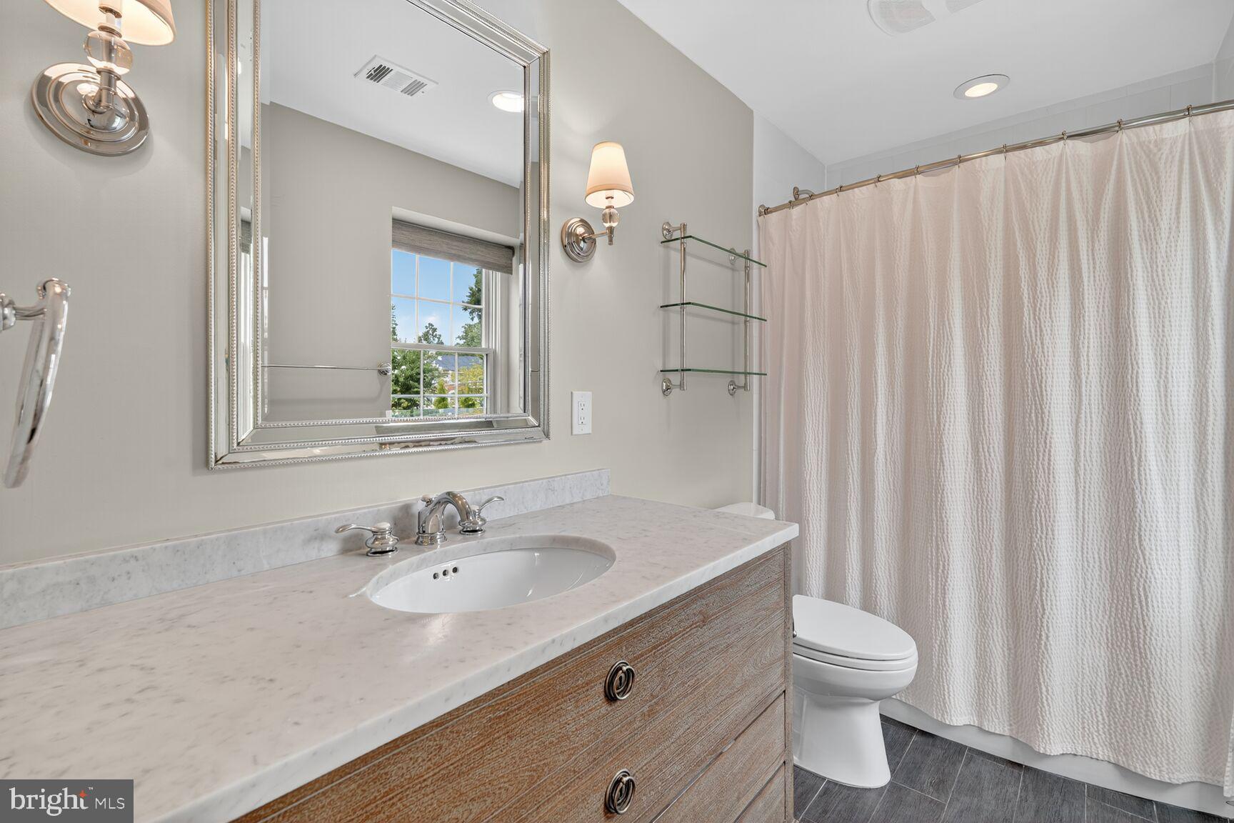 AZALEA ACRES - Residential