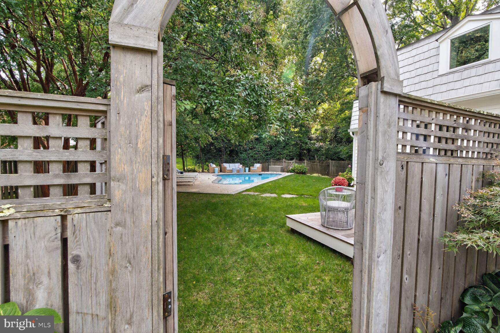 AZALEA ACRES - Residential