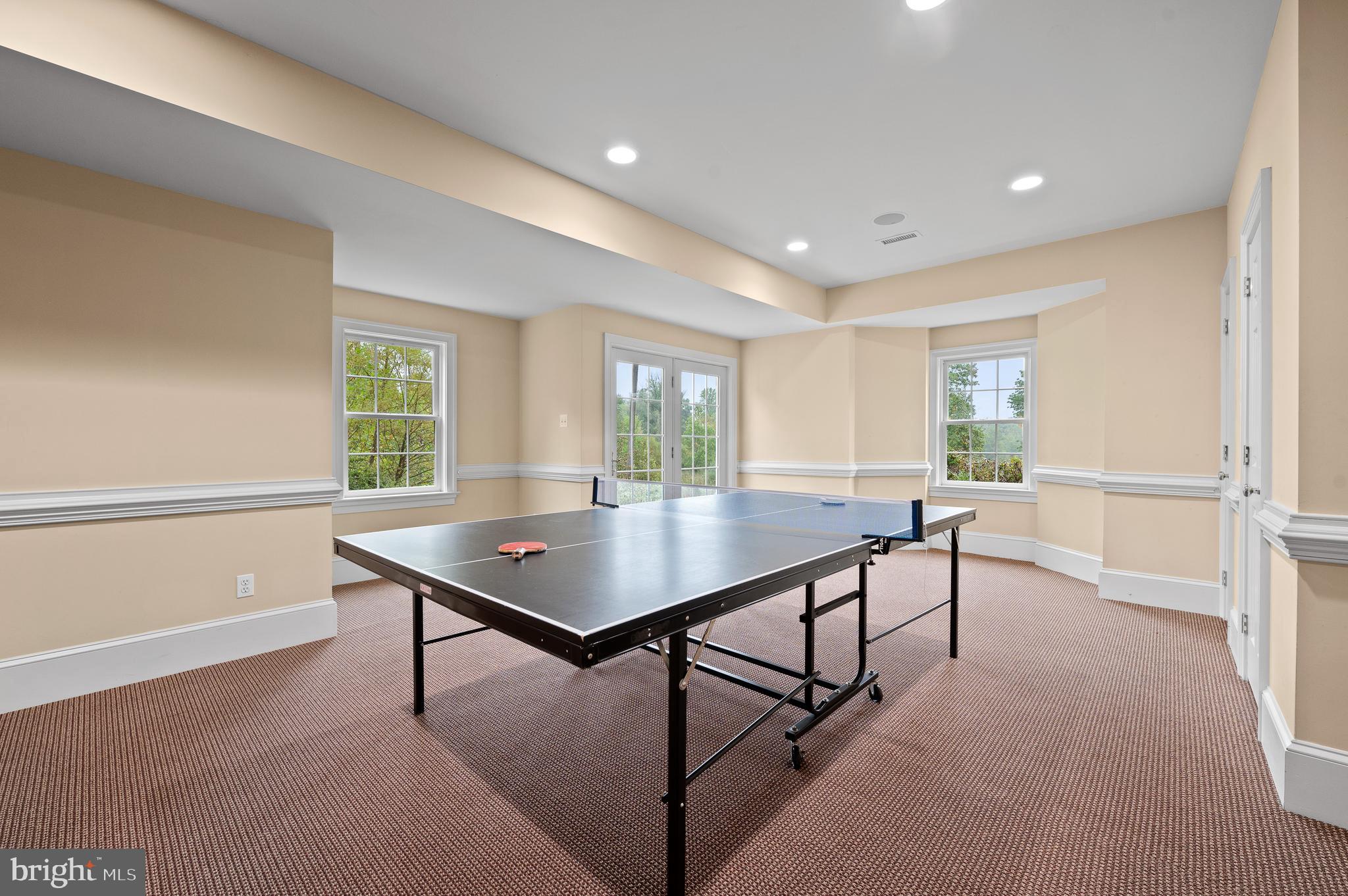 SPRING MEADOW FARM - Residential