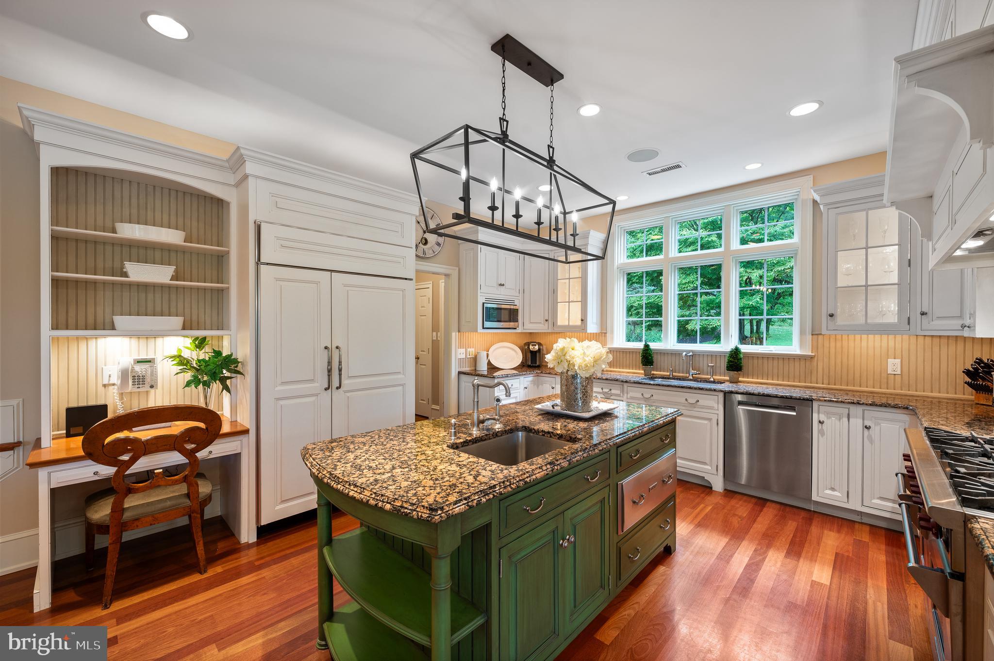 SPRING MEADOW FARM - Residential