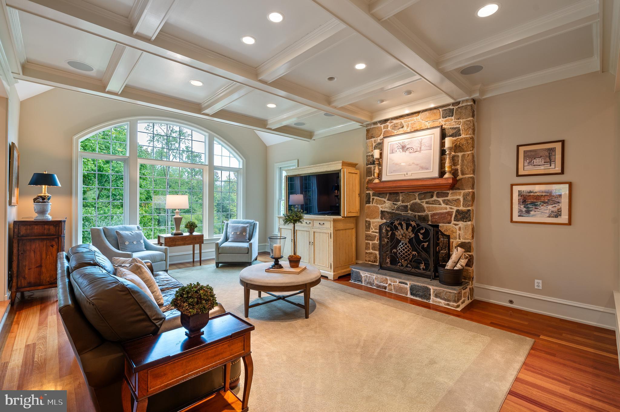 SPRING MEADOW FARM - Residential