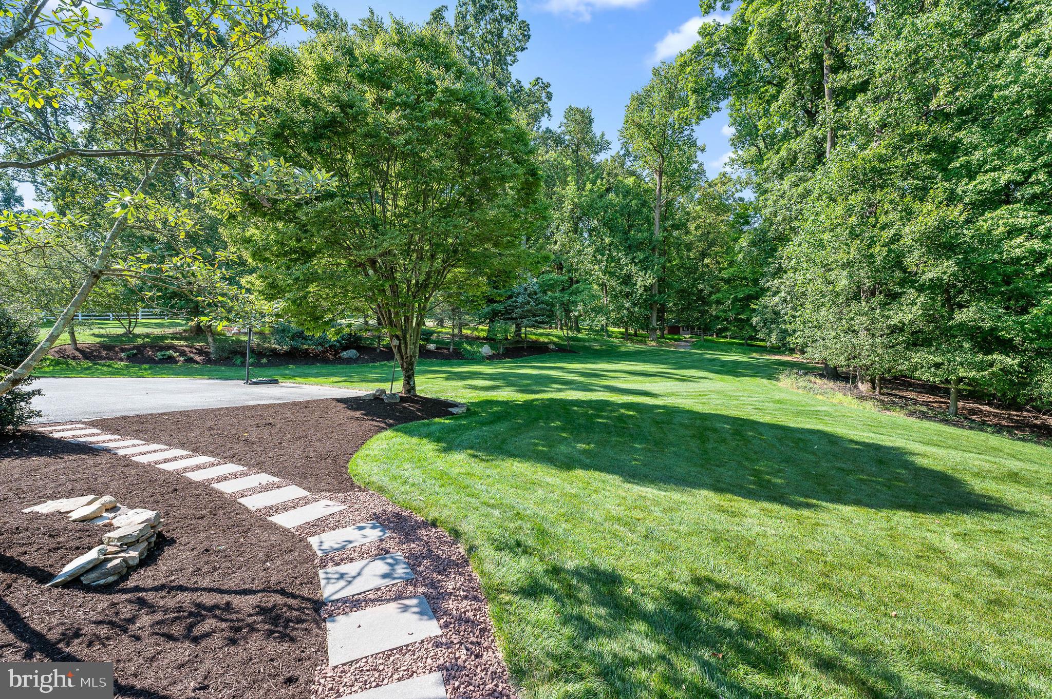 SPRING MEADOW FARM - Residential