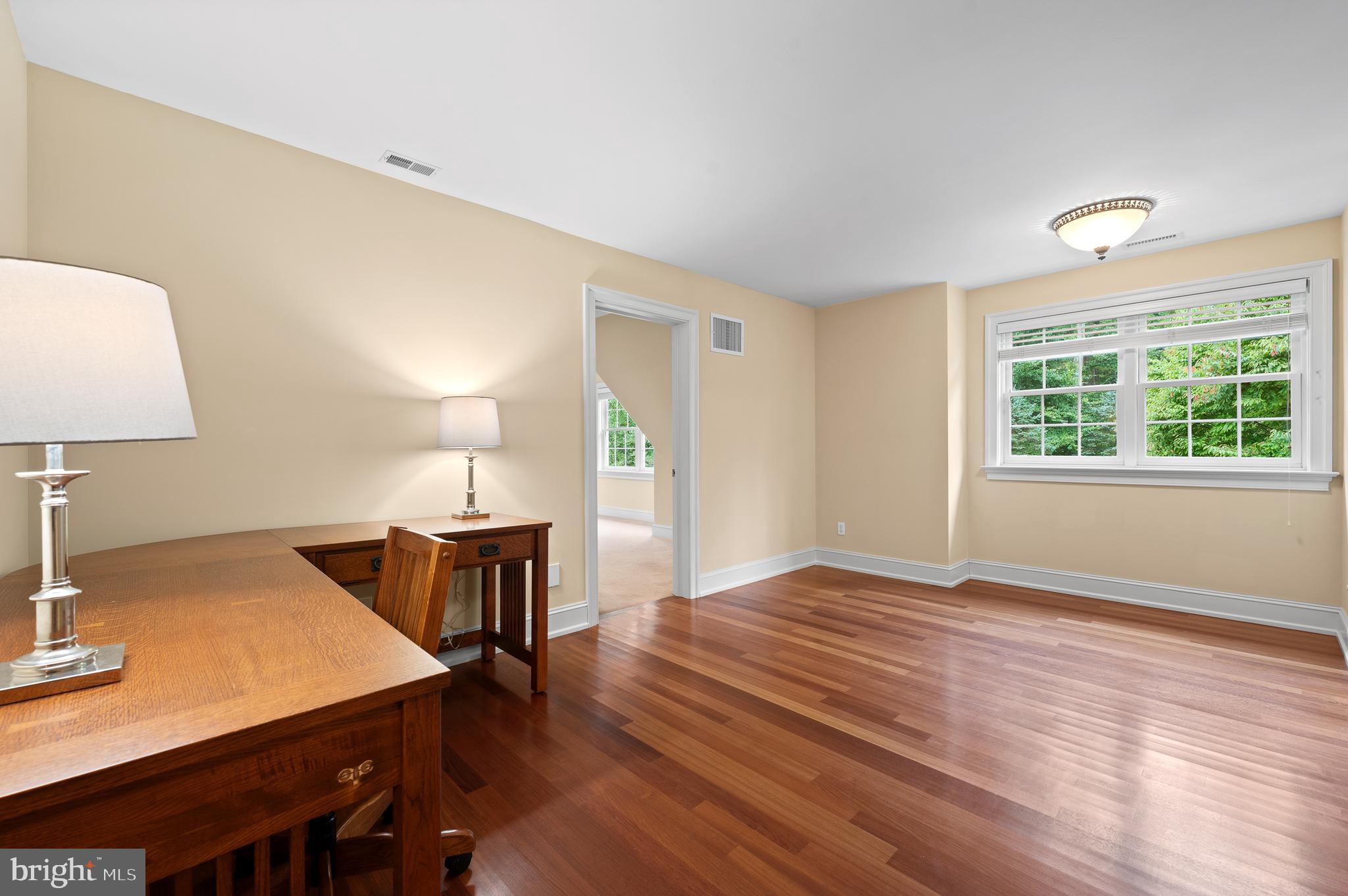 SPRING MEADOW FARM - Residential