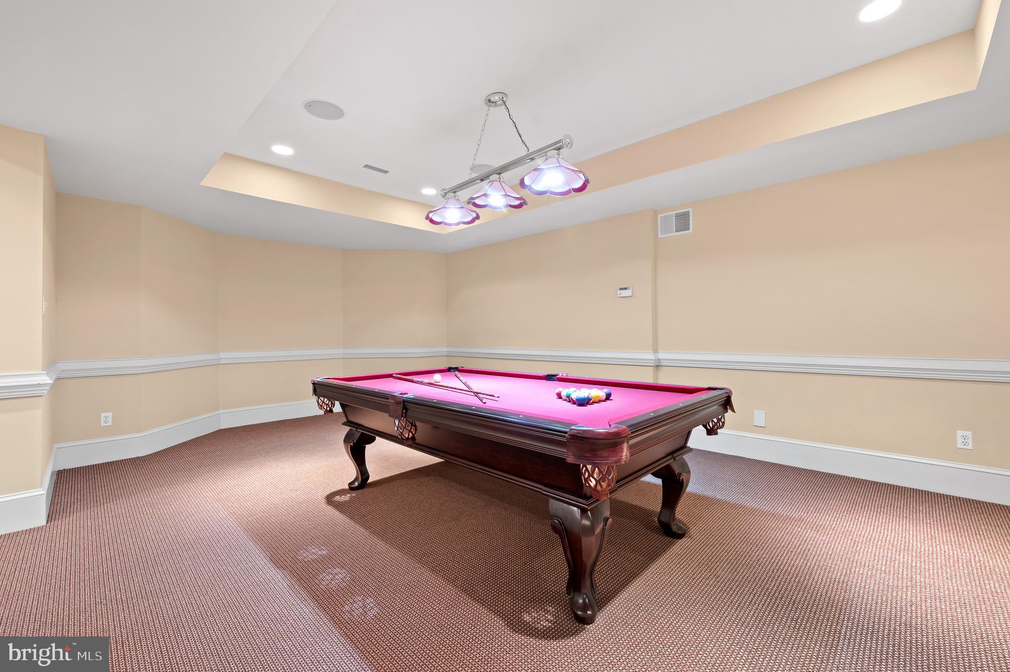 SPRING MEADOW FARM - Residential