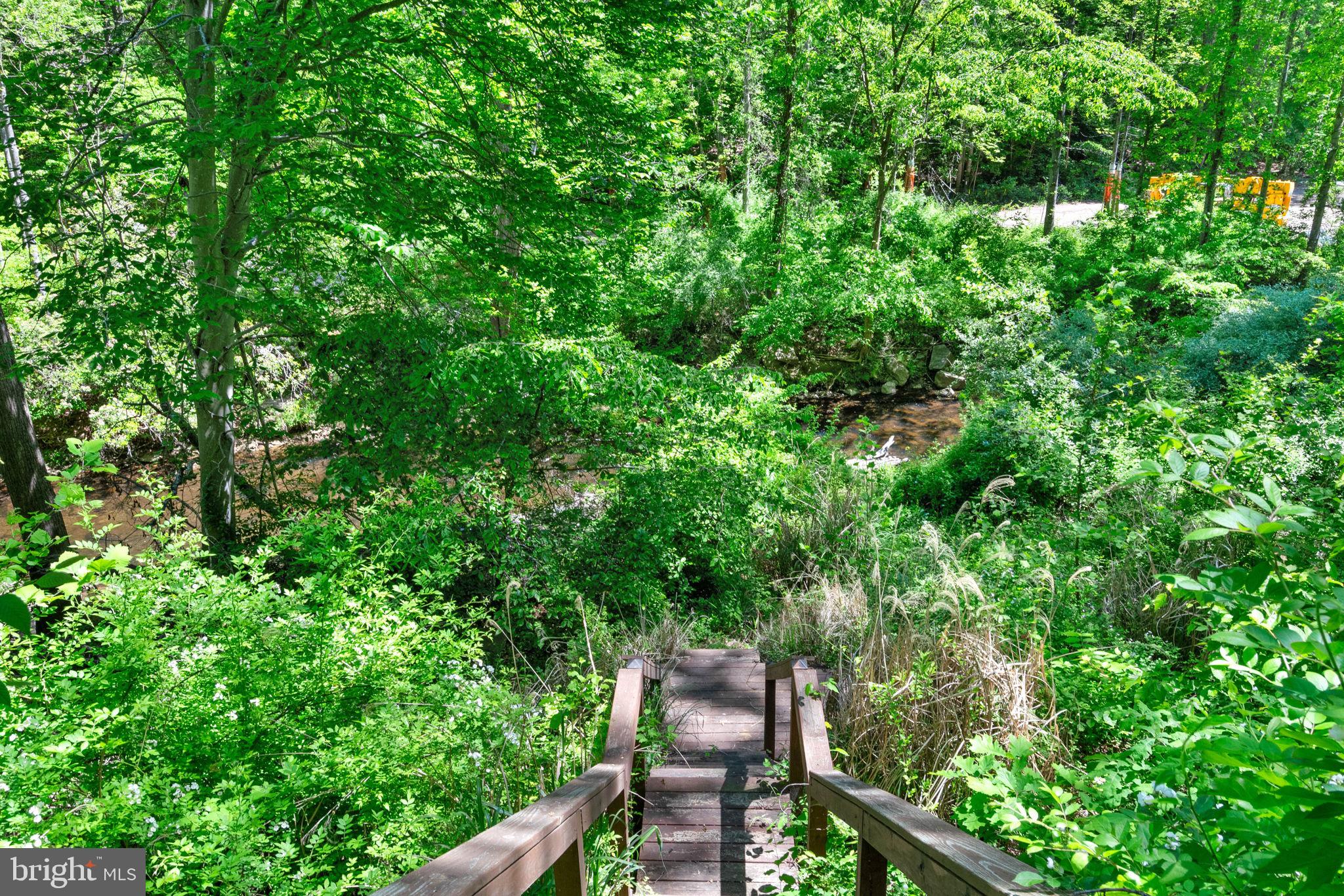 POHICK ESTATES - Residential