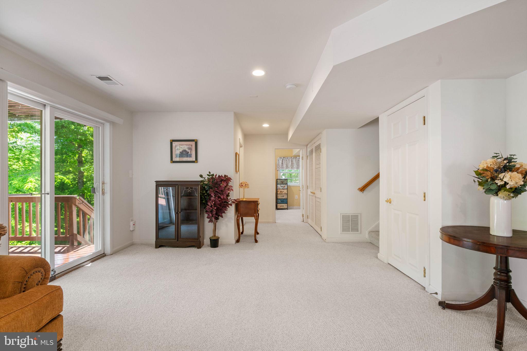 POHICK ESTATES - Residential