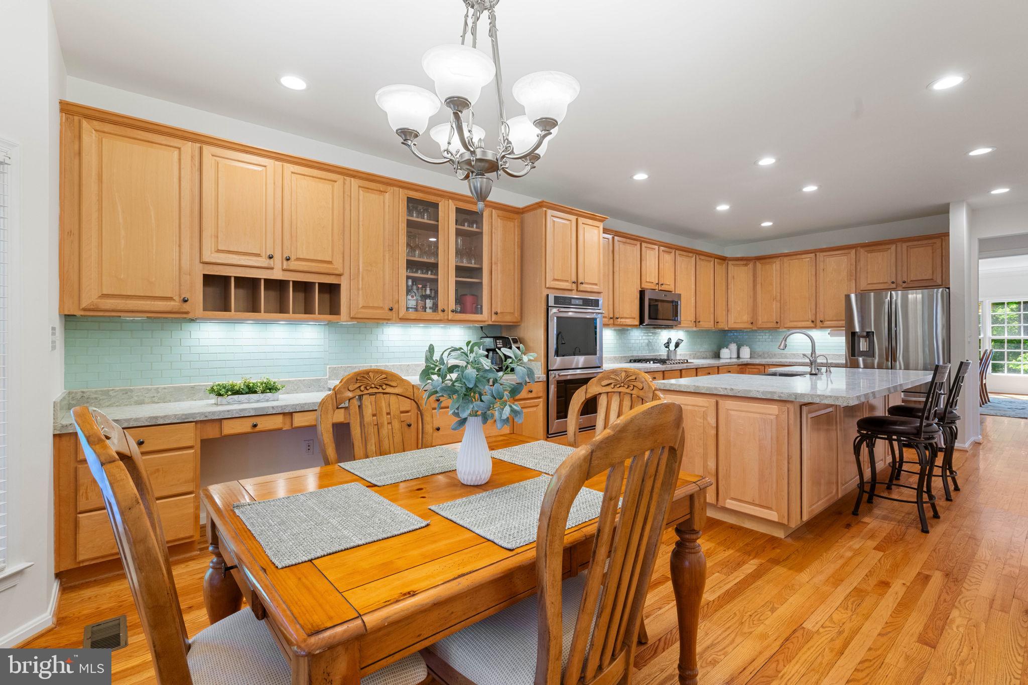 POHICK ESTATES - Residential