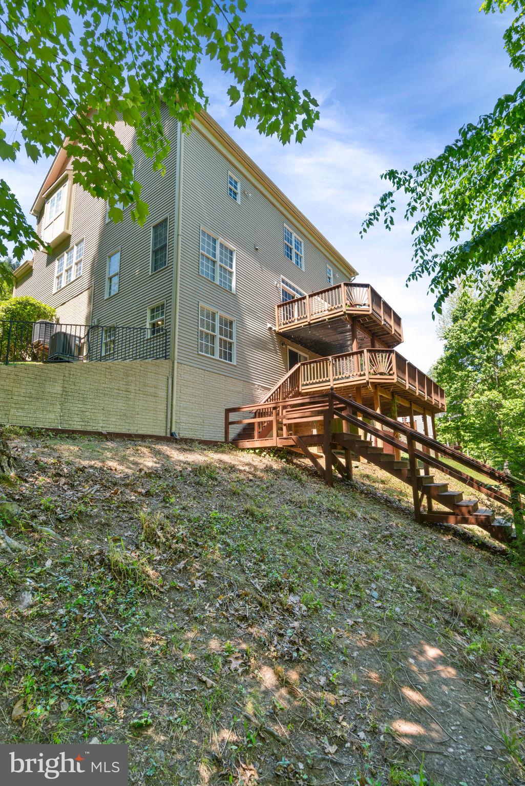 POHICK ESTATES - Residential