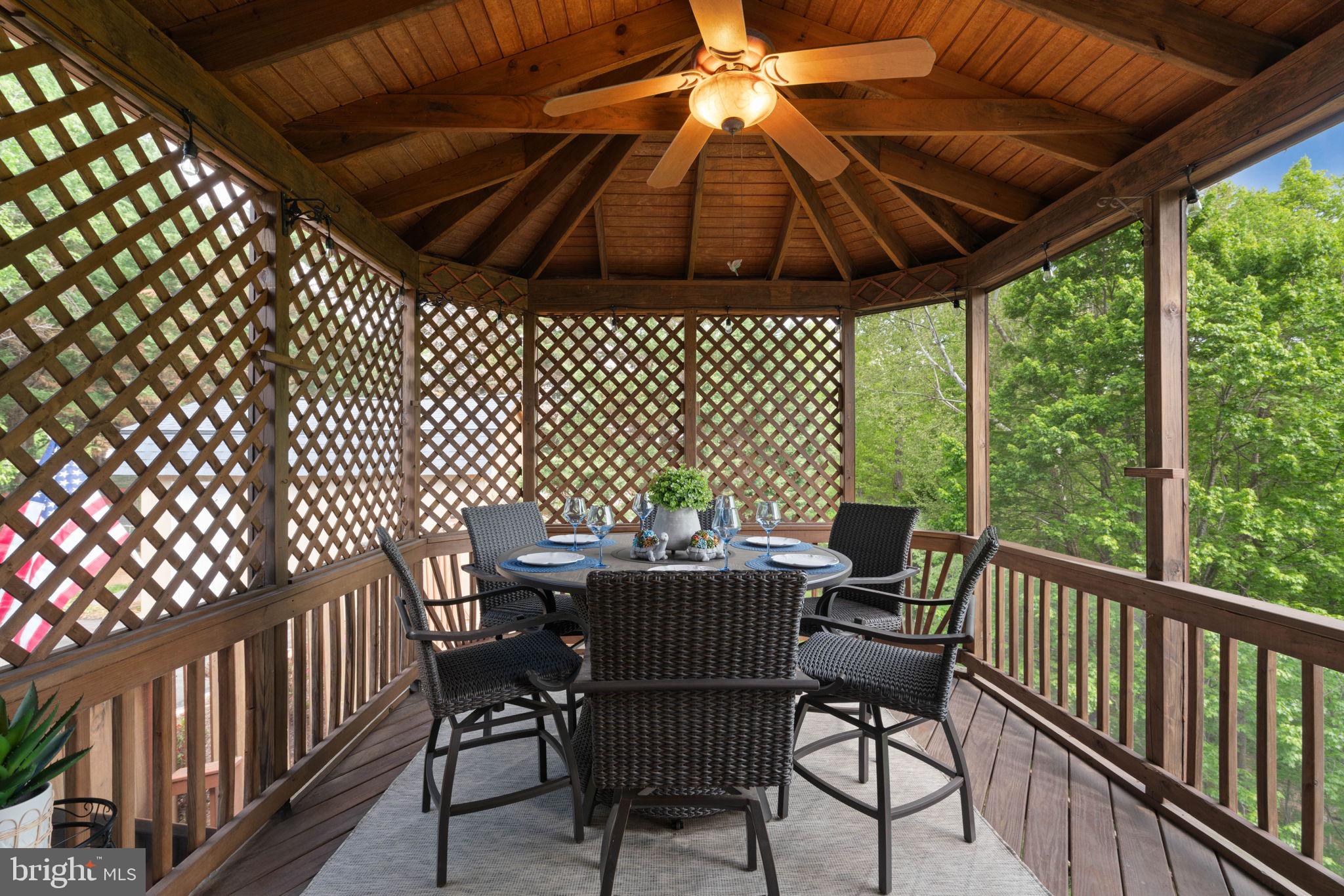 POHICK ESTATES - Residential