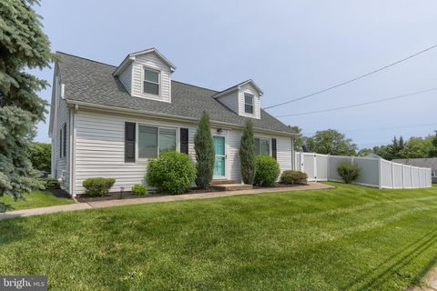 212 S LINGLE AVENUE PALMYRA PA 17078
