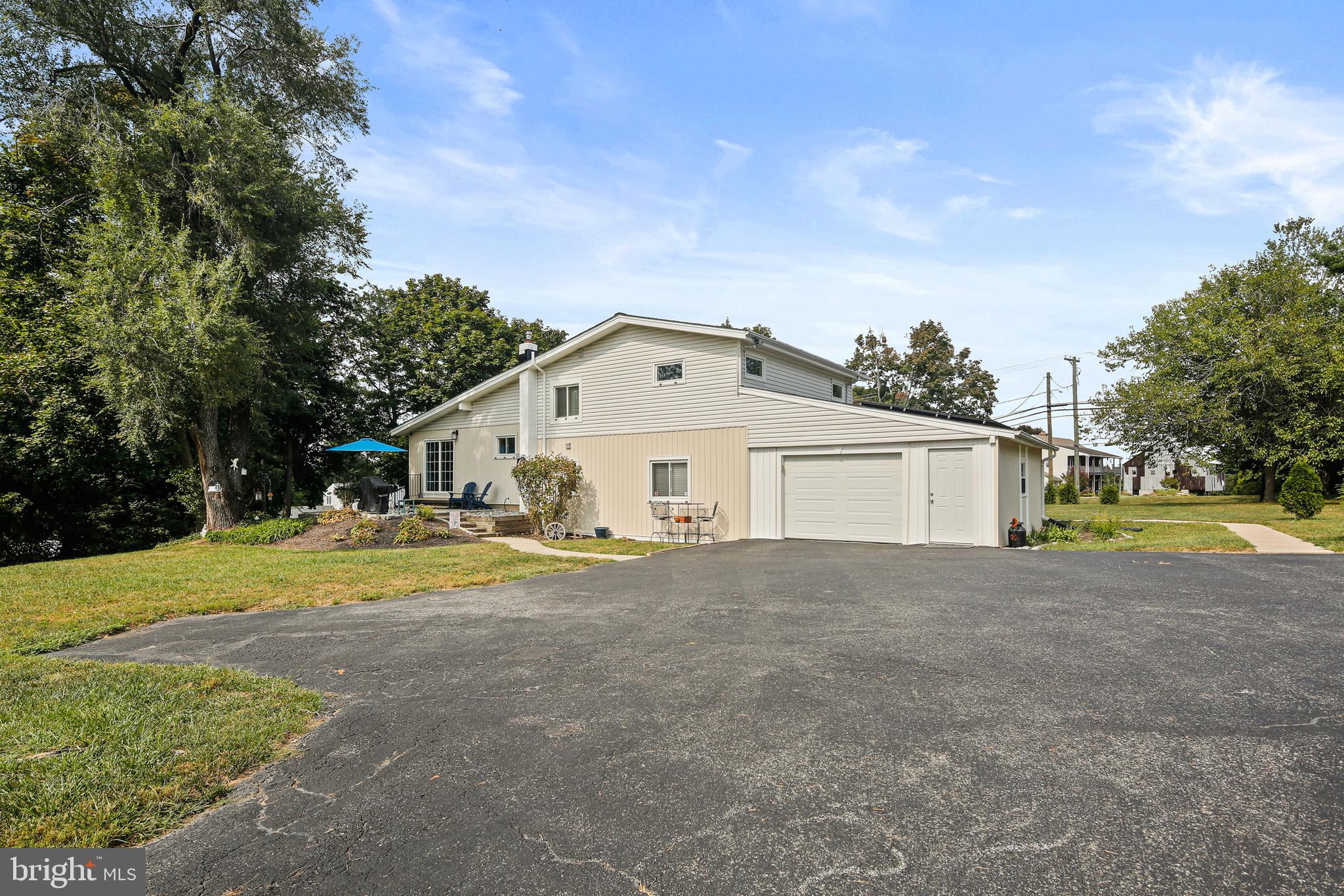 FREELAND - Residential