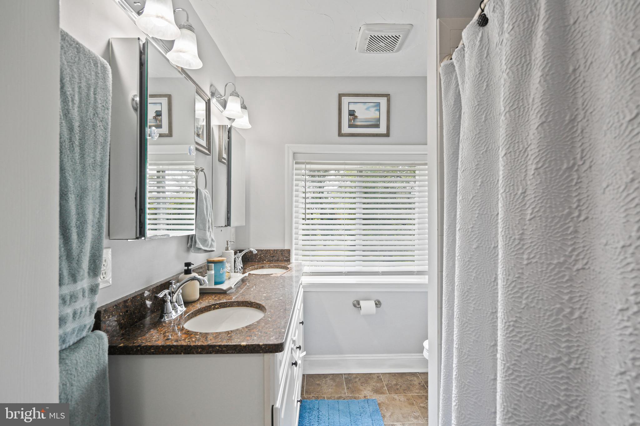 FREELAND - Residential