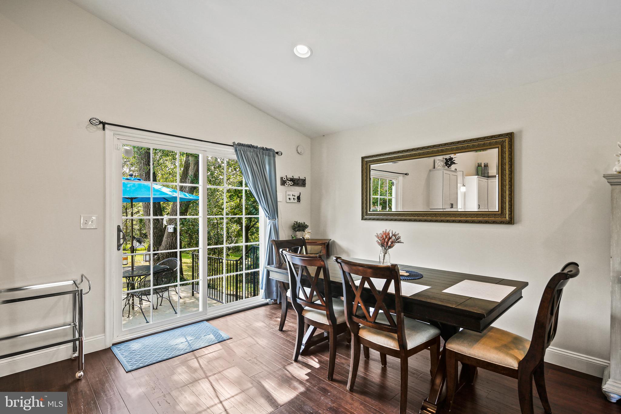 FREELAND - Residential