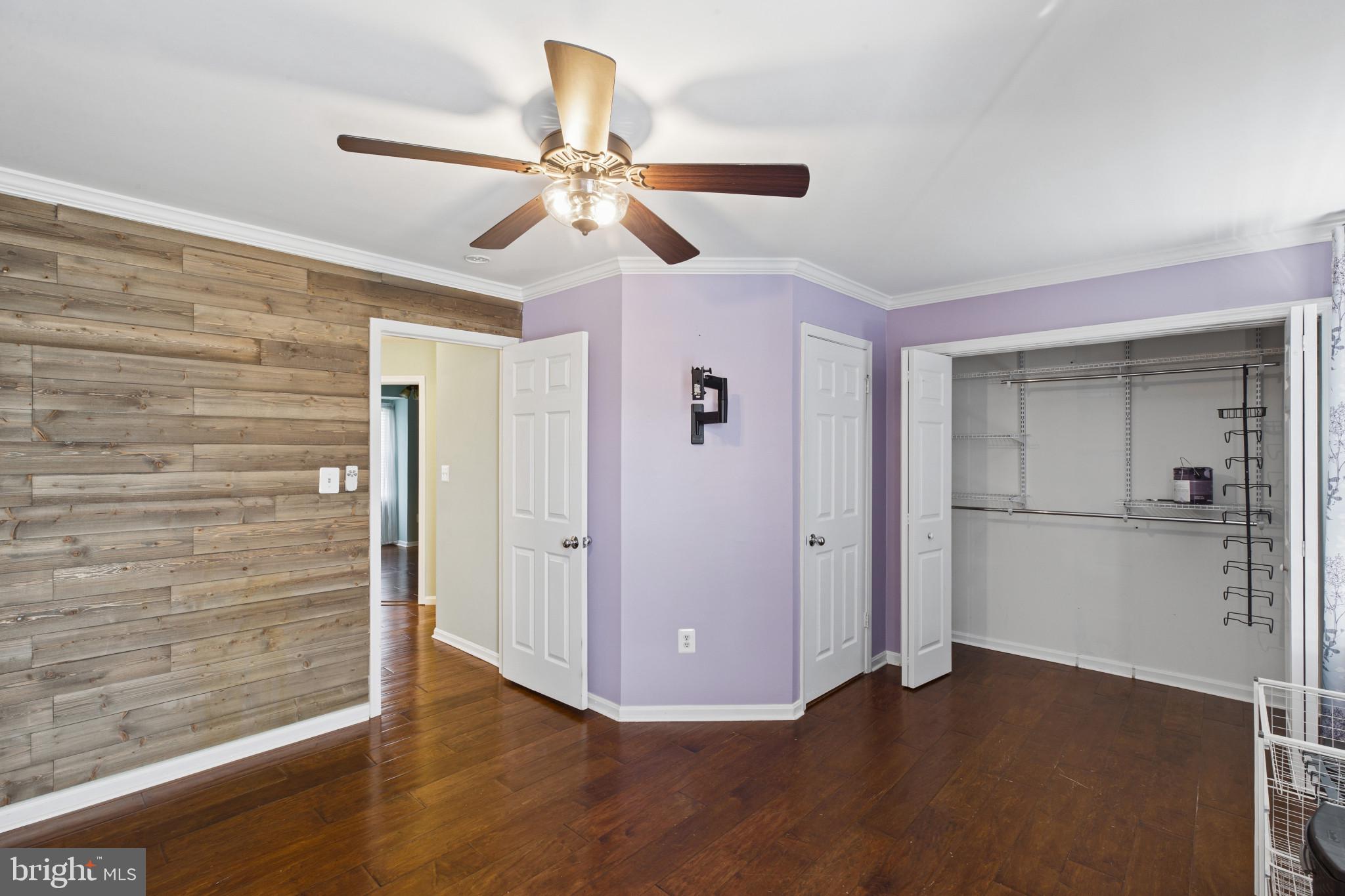 STONEY BEACH - Residential