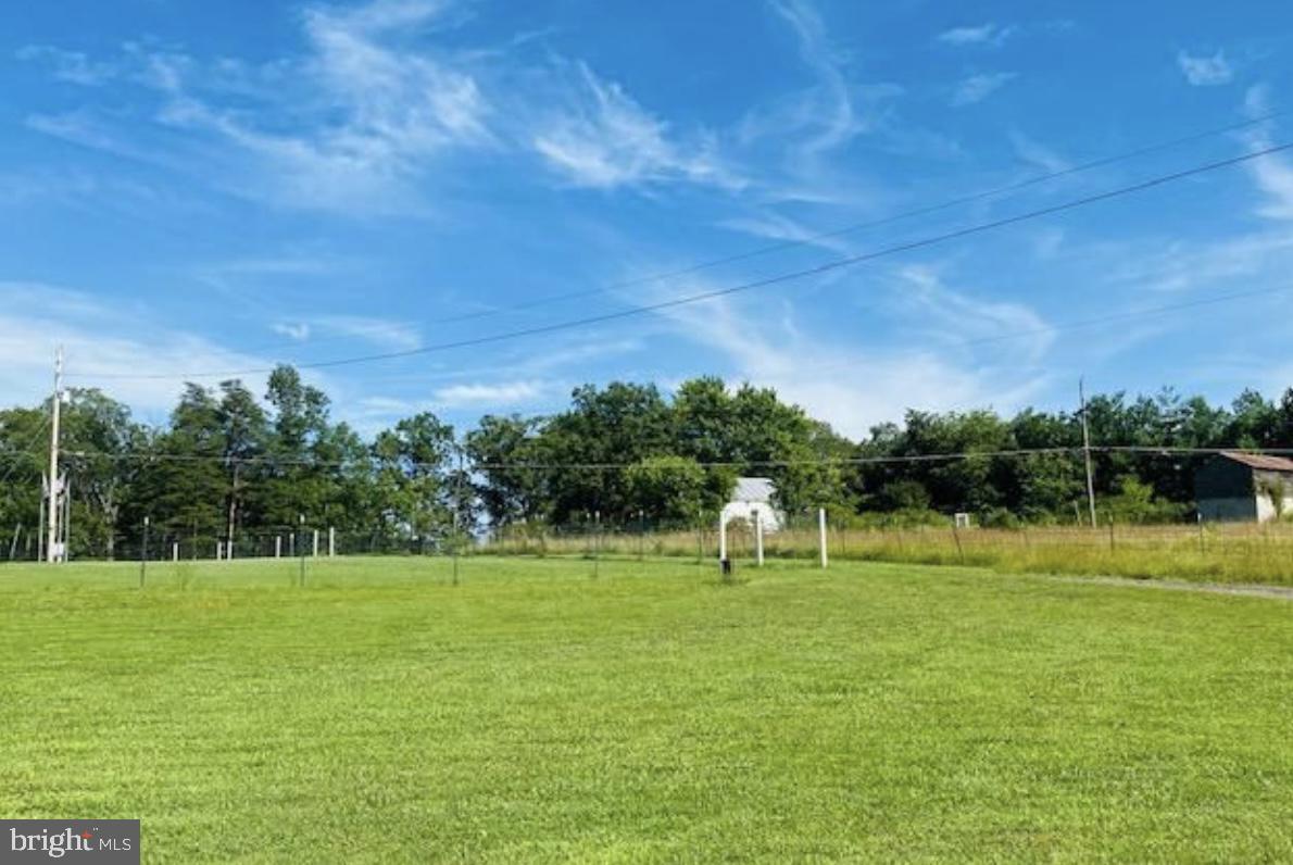 HUNTING RIDGE - Residential Lease