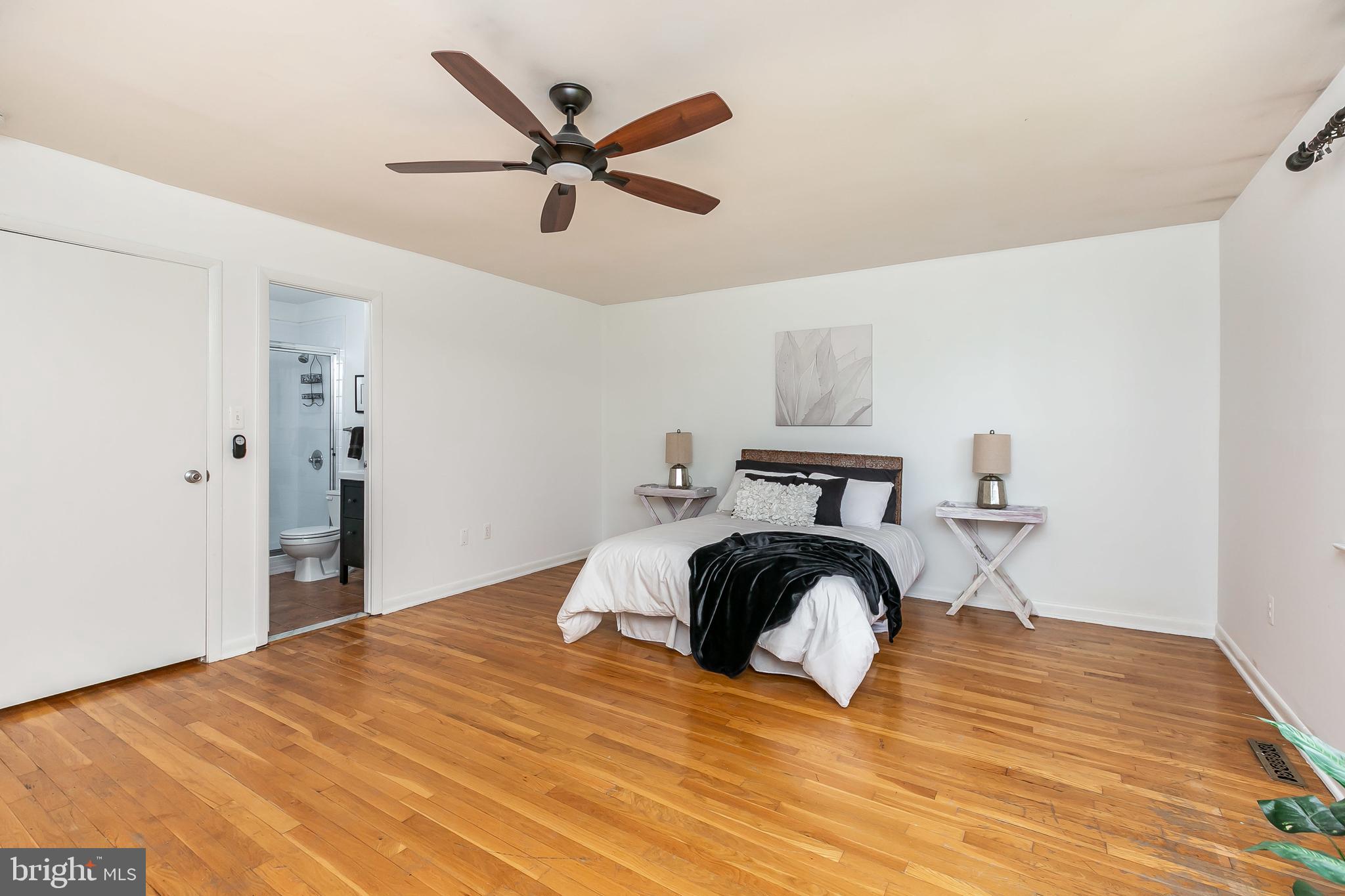 DULANEY TOWERS - Residential