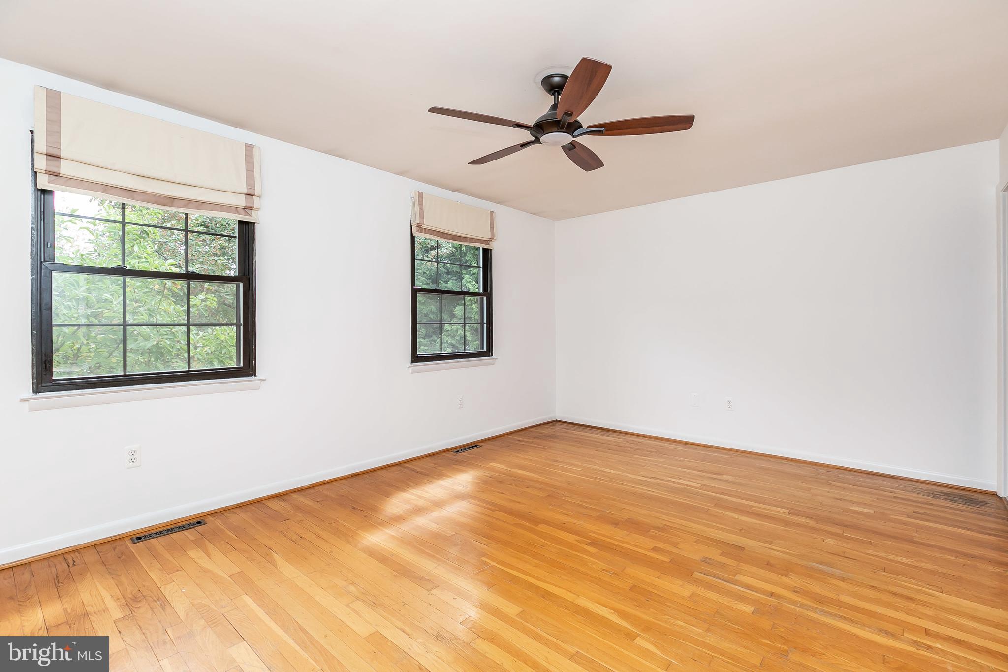 DULANEY TOWERS - Residential