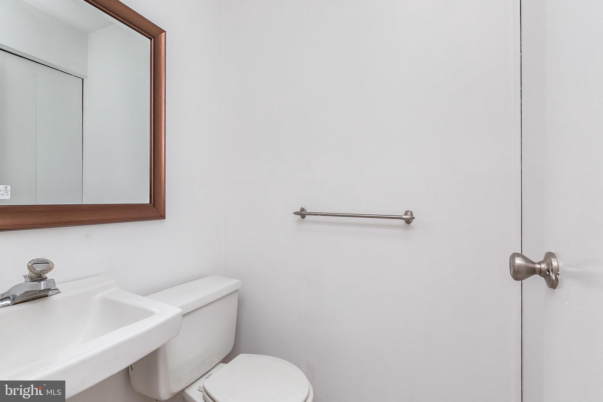 DULANEY TOWERS - Residential